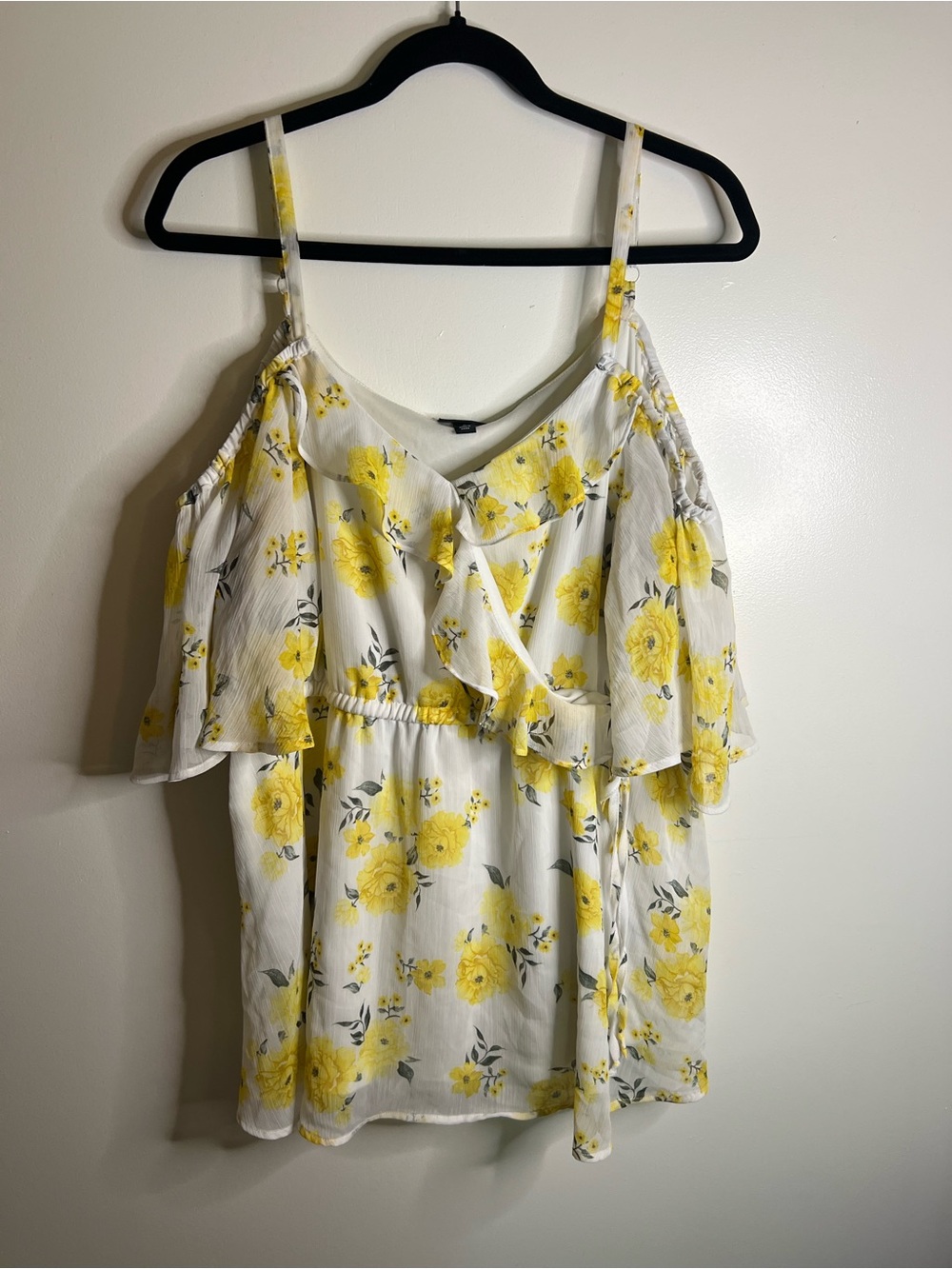 torrid White & Yellow Floral Ruffle Cold-Shoulder Cami
